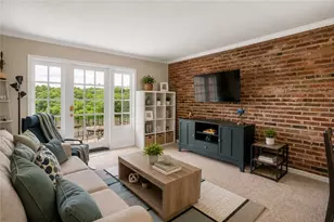 1010 Margarite, Scott Township, PA 15216 - Photo 2
