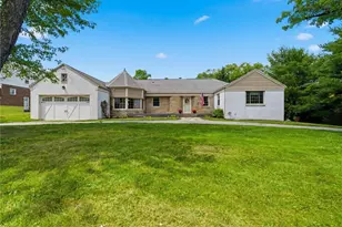 1017 E Beau St, South Strabane, PA 15301 - Photo 1