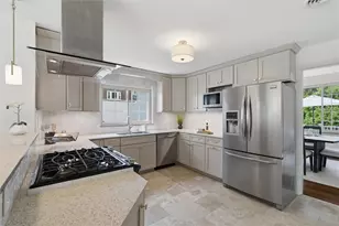 1017 E Beau St, South Strabane, PA 15301 - Photo 12