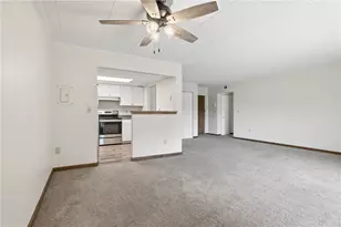 603 Calais Dr, Pittsburgh, PA 15237 - Photo 16