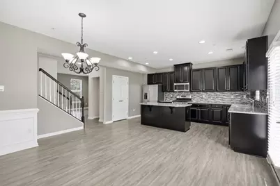 2405 Pointe View Dr, Adams Township, PA 16046 - Photo 14