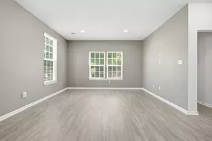 2405 Pointe View Dr, Adams Township, PA 16046 - Photo 12