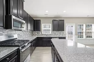 2405 Pointe View Dr, Adams Township, PA 16046 - Photo 20
