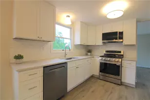 101 Petricca Dr, South Fayette, PA 15057 - Photo 8