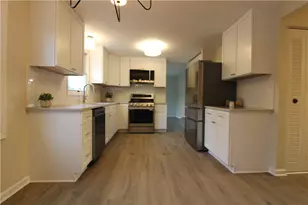 101 Petricca Dr, South Fayette, PA 15057 - Photo 10