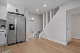 916 Gill Hall Rd, Jefferson Hills, PA 15025 - Photo 16