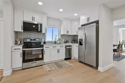 916 Gill Hall Rd, Jefferson Hills, PA 15025 - Photo 14