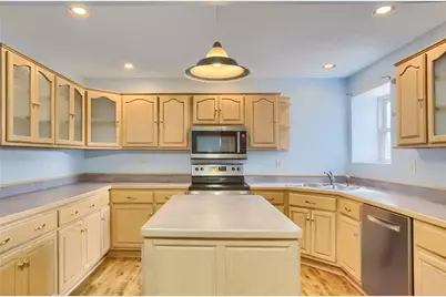 205 Howard Street, Robinson Twp, PA 15057 - Photo 4