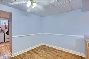 205 Howard St, Robinson Twp, PA 15057 - Photo 6