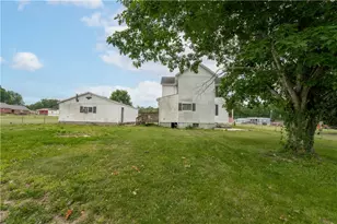 412 Commercial Ave, Masontown, PA 15461 - Photo 26