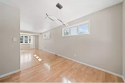 407 Dunbar Dr, Wilkins Township, PA 15235 - Photo 10