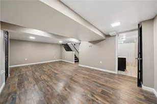 407 Dunbar Dr, Wilkins Township, PA 15235 - Photo 28