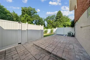 407 Dunbar Dr, Wilkins Township, PA 15235 - Photo 36