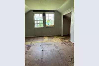 527 Orchard Dr, West Mifflin, PA 15236 - Photo 26