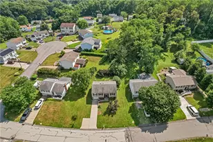 1155 Marble Dr, Moon/Crescent Twp, PA 15046 - Photo 26