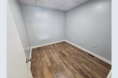 14 N Main St, Washington, PA 15301 - Photo 4