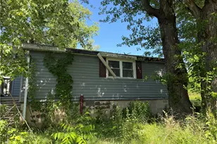 1585 Mercer Rd, Franklin Township, PA 16117 - Photo 1