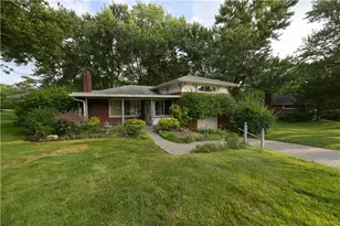 132 Okon Dr, Chippewa Township, PA 15010 - Photo 1