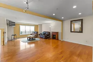 1053 Waterford Ct E, North Strabane, PA 15317 - Photo 12