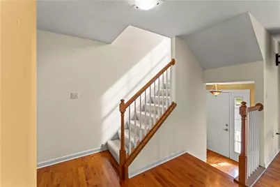 1053 Waterford Ct  E, North Strabane, PA 15317 - Photo 4