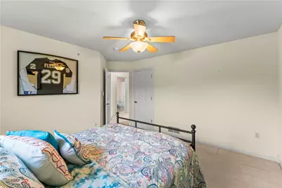 1053 Waterford Ct  E, North Strabane, PA 15317 - Photo 22