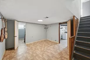 68 Chapel Dr, Ross Twp, PA 15237 - Photo 32