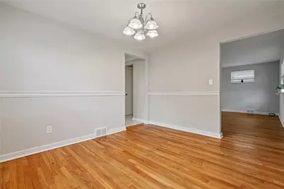 1309 Jefferson Heights Rd, Wilkins Township, PA 15235 - Photo 8
