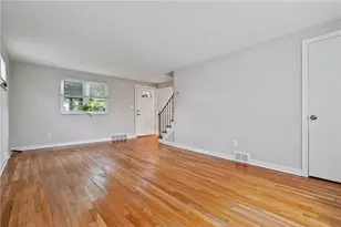 1309 Jefferson Heights Rd, Wilkins Township, PA 15235 - Photo 6