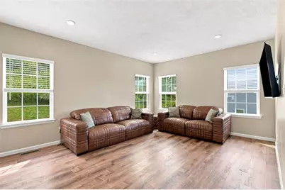 208 Regency Drive, North Strabane, PA 15330 - Photo 6