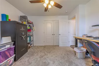 1012 Colonial Dr, Menallen Township, PA 15401 - Photo 18