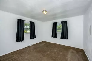 19 Hazel St, Burrel-Blacklick, PA 15717 - Photo 20