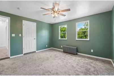 560 Mortimer Avenue, Wilkins Township, PA 15145 - Photo 24
