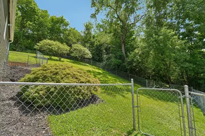 560 Mortimer Avenue, Wilkins Township, PA 15145 - Photo 34