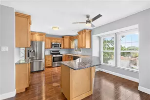 817 Lexington Dr Hopewell, Hopewell Township, PA 15001 - Photo 6