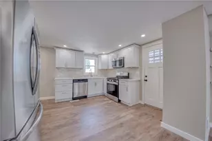 117 Fountain St, Pittsburgh, PA 15212 - Photo 2