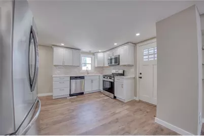 117 Fountain St, Pittsburgh, PA 15212 - Photo 2