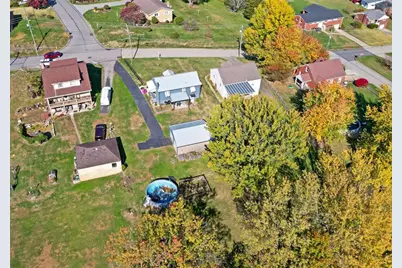 718 Gladden Rd, Canonsburg, PA 15317 - Photo 18