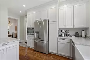 225 Main St, Pittsburgh, PA 15201 - Photo 16