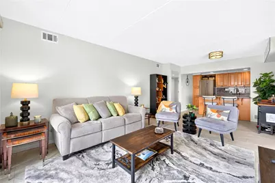 1000 Grandview Ave #904, Pittsburgh, PA 15211 - Photo 4