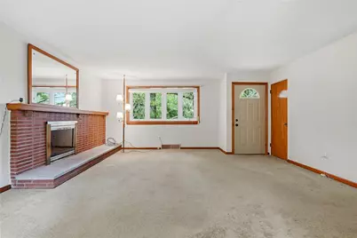 379 Barclay Ave., Pittsburgh, PA 15221 - Photo 6