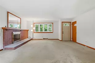 379 Barclay Ave, Pittsburgh, PA 15221 - Photo 6