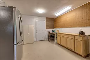 3222 Ridgeway Rd, Unity Township, PA 15601 - Photo 2