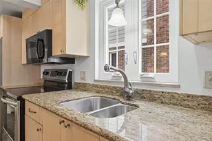1441 Duffield St, Pittsburgh, PA 15206 - Photo 14