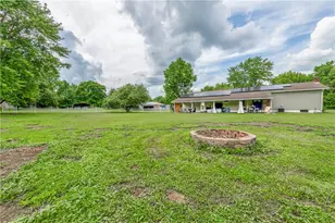 83 Edgewood Dr, Pymatuning Township, PA 16125 - Photo 22
