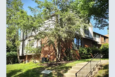 111 Woodcrest Dr, Aleppo, PA 15143 - Photo 2