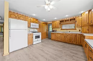 395 Cranberry Rd, Lower Turkeyfoot Township, PA 15424 - Photo 28