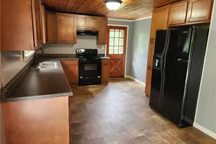 460 Dillie Rd, Washingtn-Ruff Creek, PA 15364 - Photo 10