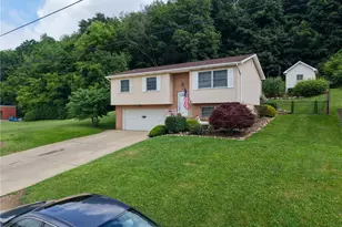 232 Hazen Ave, Ellwood City, PA 16117 - Photo 2