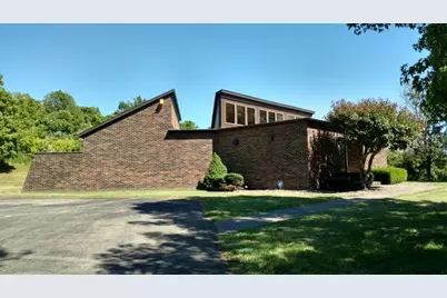 580 Duck Hollow Rd, South Union Township, PA 15401 - Photo 2