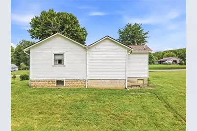 2196 Shadow Dr, South Pymatuning Township, PA 16150 - Photo 20